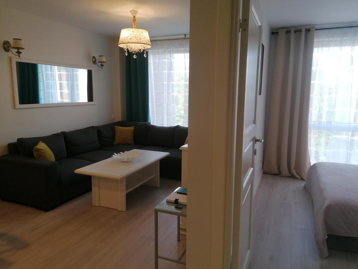 Romos Apartamentai Klaipedoje Klaipėda Exteriör bild