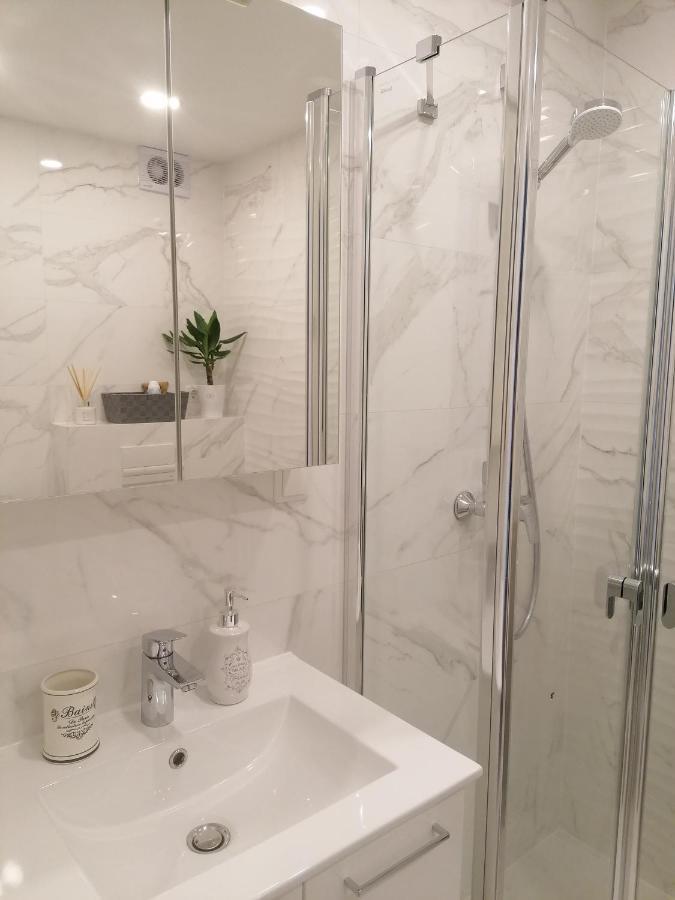 Romos Apartamentai Klaipedoje Klaipėda Exteriör bild